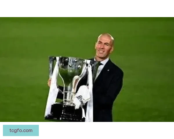 以难度不小为前提土媒曝费内巴切有意邀请齐达内执教球队新帅人选